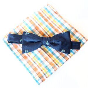 ORIGINAL PENGUIN Navy Blue Scooter Silk Blend Bow Tie Plaid Pocket Square Set